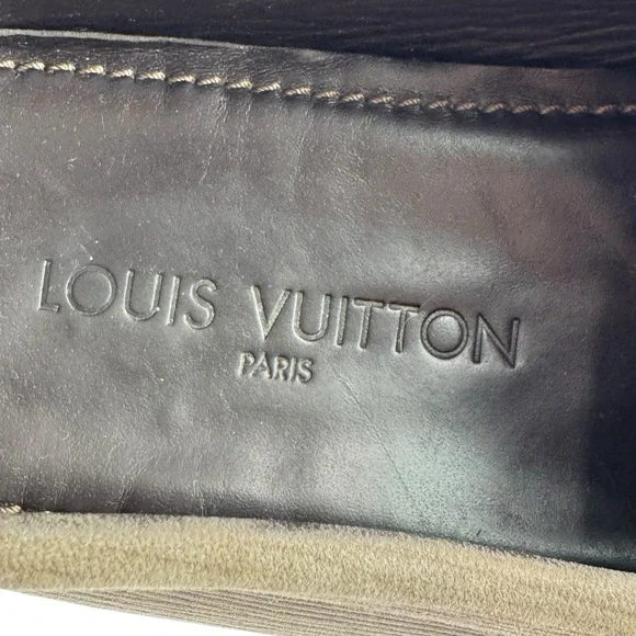 LOUIS VUITTON Monte Carlo Mocassin Taupe Leather Men display picture 1